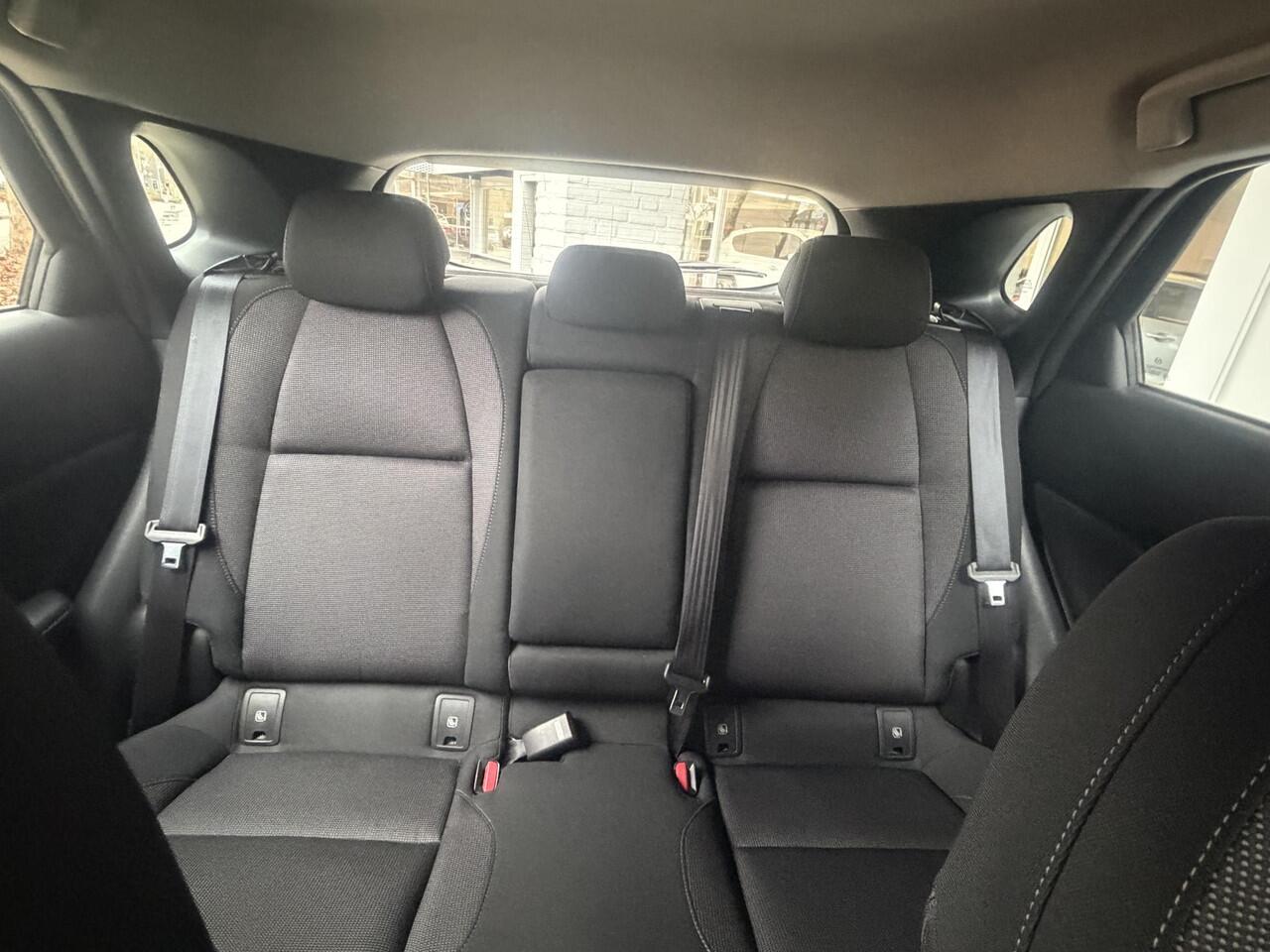 Mazda CX-30 2.0 e-SkyActiv-G M Hybrid Comfort Automaat | Trekhaak | Origineel NL | Dealer onderhouden