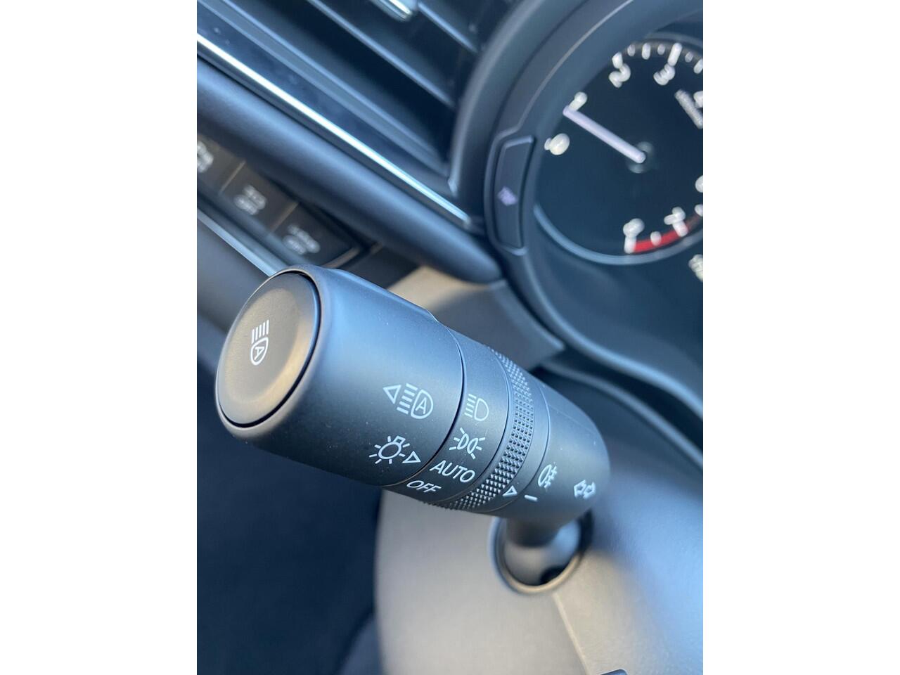 Mazda CX-30 2.0 e-SkyActiv-G M Hybrid Exclusive-line