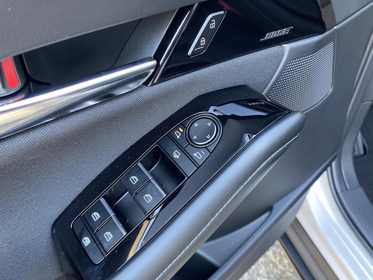 Mazda CX-30 2.0 e-SkyActiv-G M Hybrid Exclusive-line