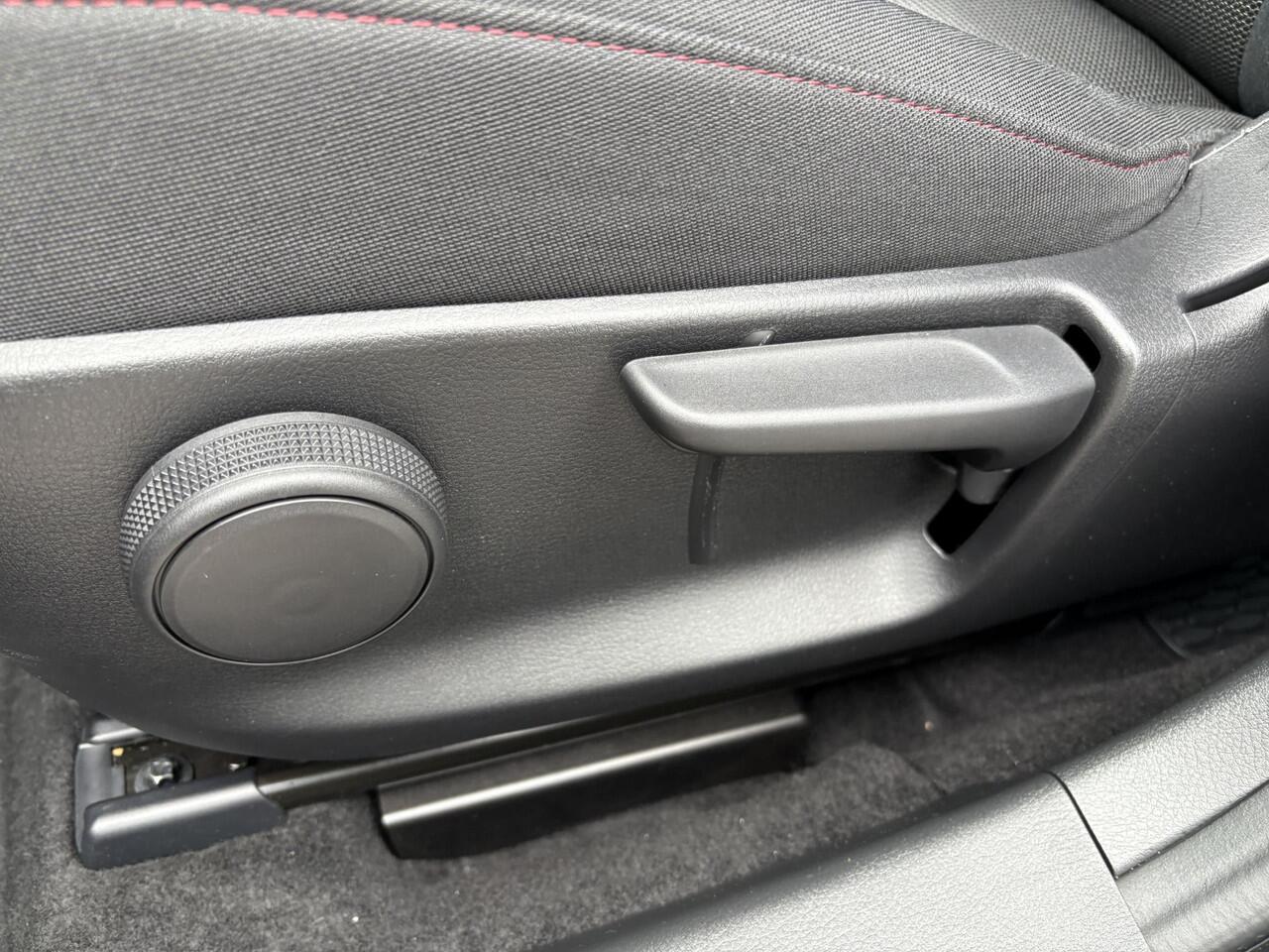 Mazda CX-30 2.0 e-SkyActiv-G M Hybrid Homura Dealer onderhouden / 1e eigenaar / BTW auto