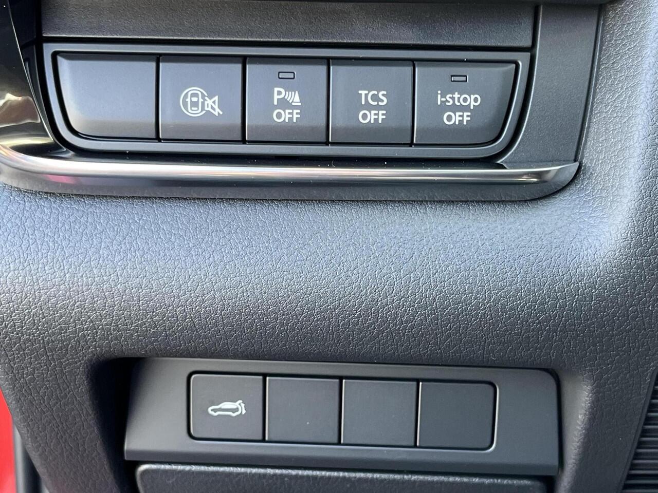 Mazda CX-30 2.5 e-SkyActiv-G M Hybrid Centre-line | Design Pack | Direct uit voorraad leverbaar | Div kleuren en uitvoeringen beschikbaar |