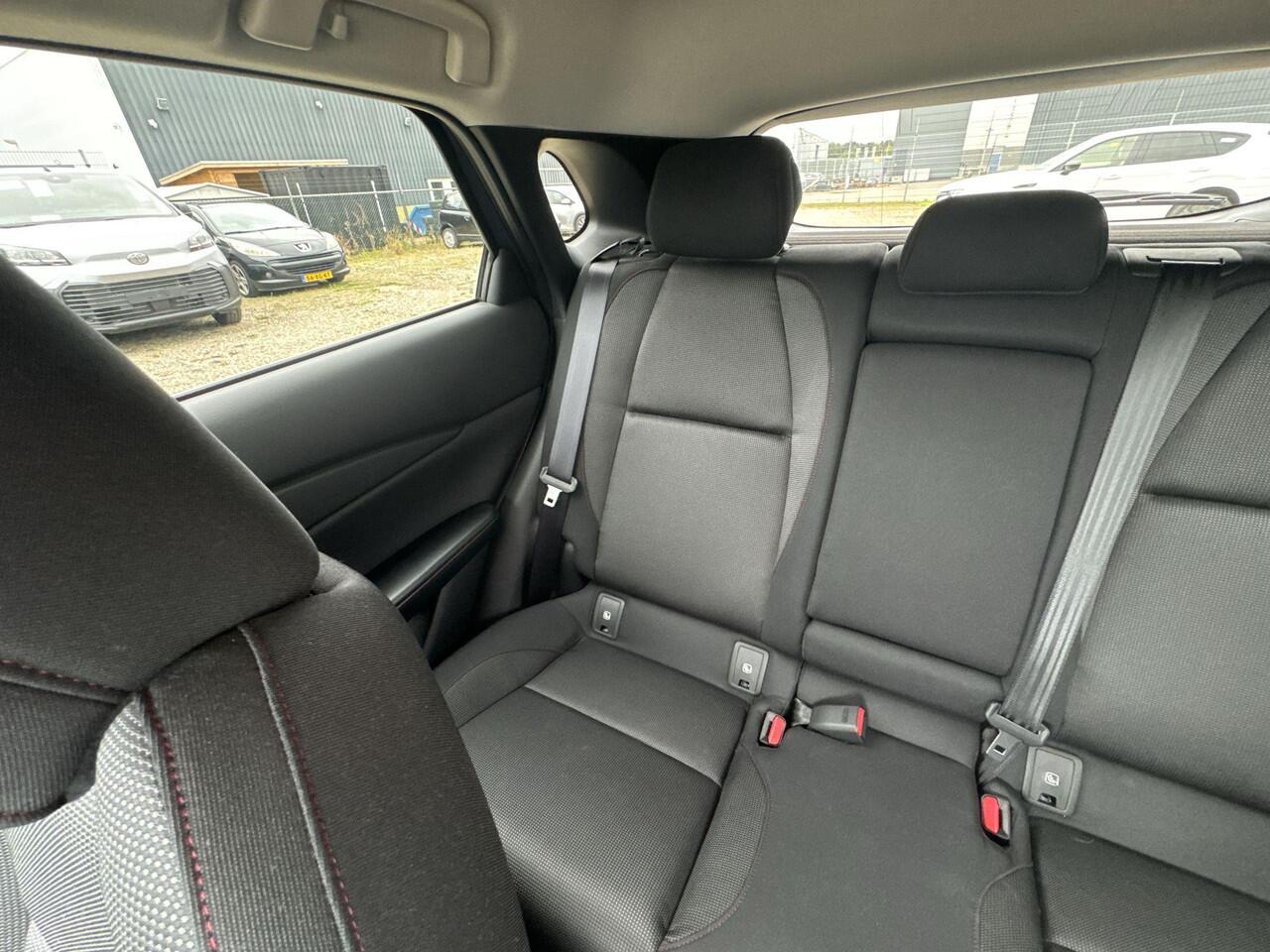 Mazda CX-30 2.0 e-SkyActiv-X M Hybrid Homura | Rijklaar | Apple carplay | Stoel verwarming | Head-up display