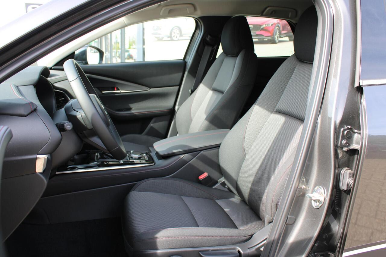 Mazda CX-30 2.0 e-SkyActiv-X 186 M Hybrid Homura , Demovoordeel ¤ 4.800,-, Automaat, Navi, Adap.Cruise, Clima, Apple Carplay, Camera, PDC, HUD, Stoelverwarming, 18" LMV