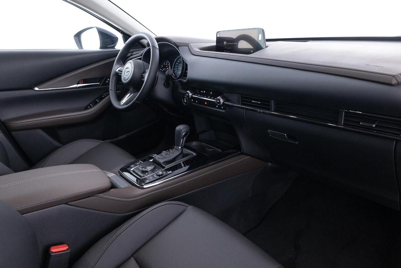 Mazda CX-30 2.0 e-SkyActiv-X 186pk M Hybrid Takumi BLACK LEATHER PACK | AUTOMAAT | 6 JAAR GARANTIE | NIEUW | BOUWJAAR 29-09-2025 | DIREKT RIJDEN |