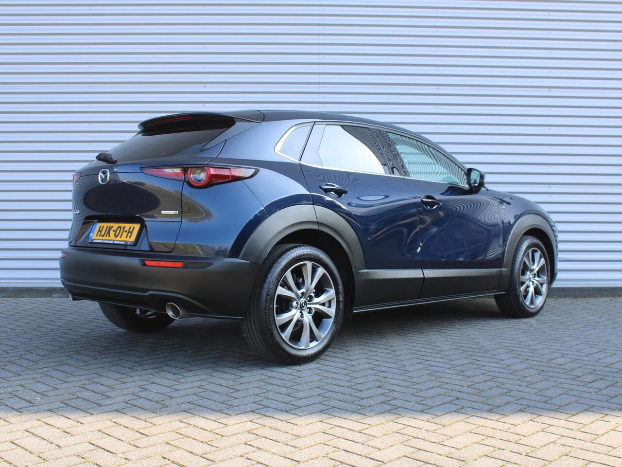Mazda CX-30 2.0 e-SkyActiv-X M Hybrid Homura | Camera | Cruise adapt. | Stoelverwarming | 18" LM | Elek. achterklep | HUD | LED | BTW auto |