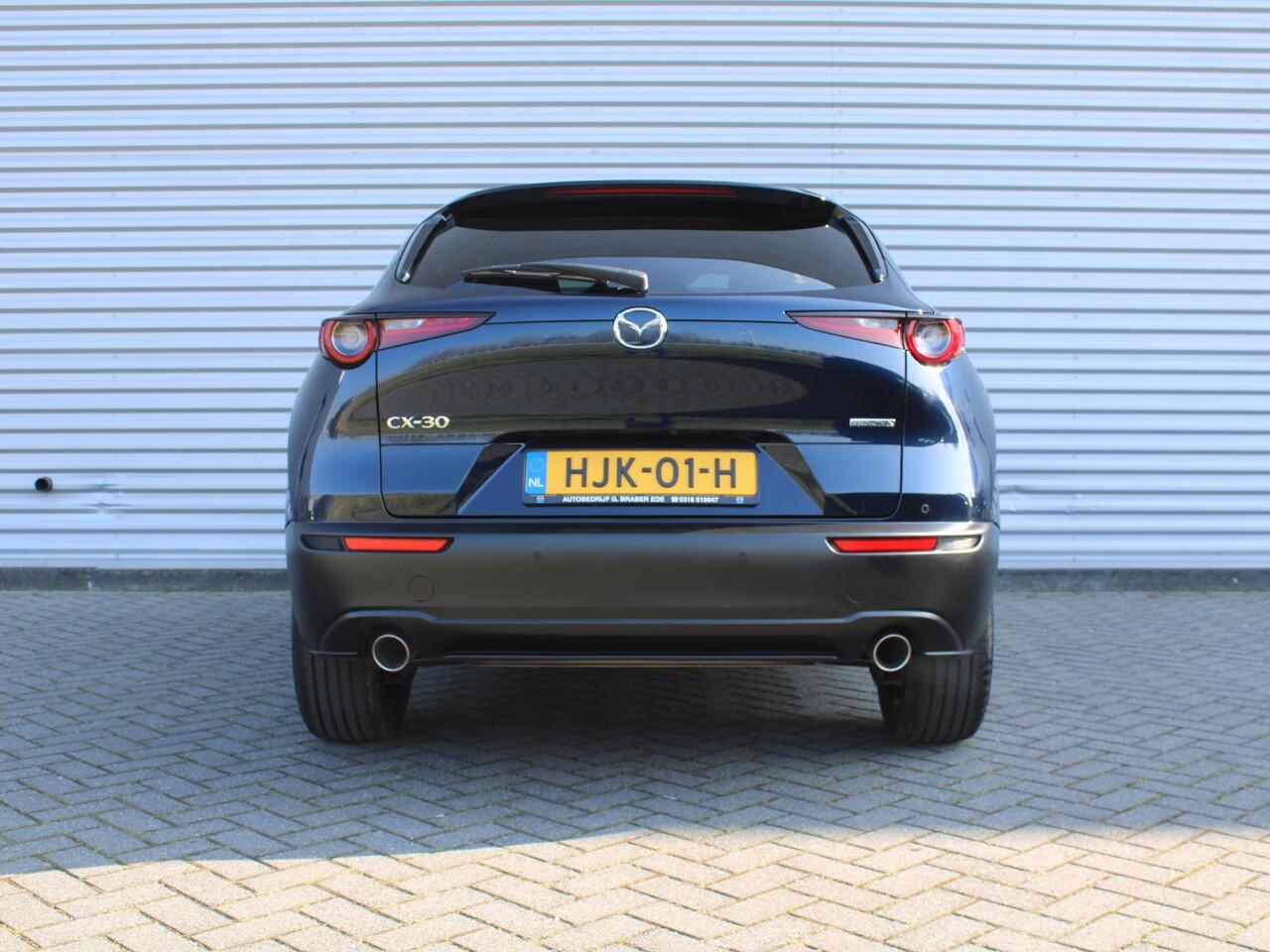 Mazda CX-30 2.0 e-SkyActiv-X M Hybrid Homura | Camera | Cruise adapt. | Stoelverwarming | 18" LM | Elek. achterklep | HUD | LED | BTW auto |