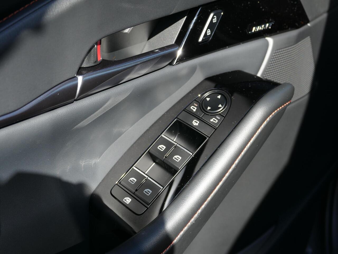 Mazda CX-30 2.5 e-SkyActiv-G M Hybrid Nagisa | BOSE | Camera | Adaptieve Cruise Control | RIJKLAARPRIJS!