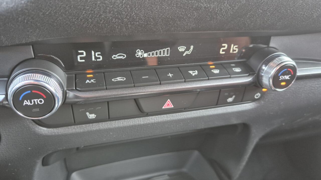 Mazda CX-30 e-SkyActiv-G 140 Nagisa Automaat nu met 3.000,- voorraadvoordeel