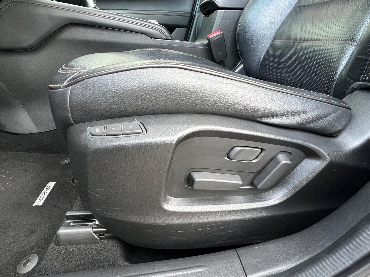 Mazda CX-5 2.0 SkyActiv-G 165 Skylease Luxury AUTOMAAT | TREKHAAK | 360 CAMERA | NAVIGTIE | EL.A.KLEP | APPLE CARPLAY / ANDROID AUTO | LEDER | Bose AUDIO | HEAD-UP DISPLAY |