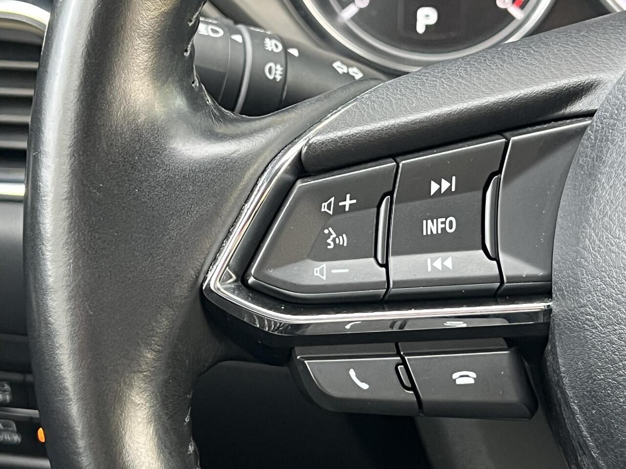 Mazda CX-5 2.0 SkyActiv-G 165 Style Selected AUTOMAAT | TREKHAAK | BOSE | ELEKTR. STOELEN | DODEHOEKDETECTIE | STOEL- EN STUURVERWARMING | LEDER | 360° CAMERA | PARKEERSENSOREN V+A | CARPLAY |