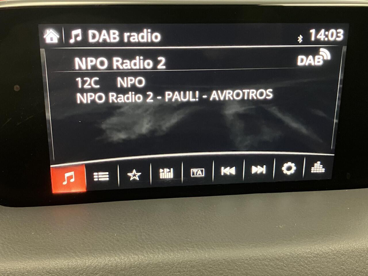 Mazda CX-5 2.0 SkyActiv-G 165 Business Luxury / Eerste Eigenaar / Trekhaak 2000 KG / Lederen Bekleding / Memory Seats / HUD / Bose Audio / Stoelverwarming en Ventilatie / Navigatie / Camera /