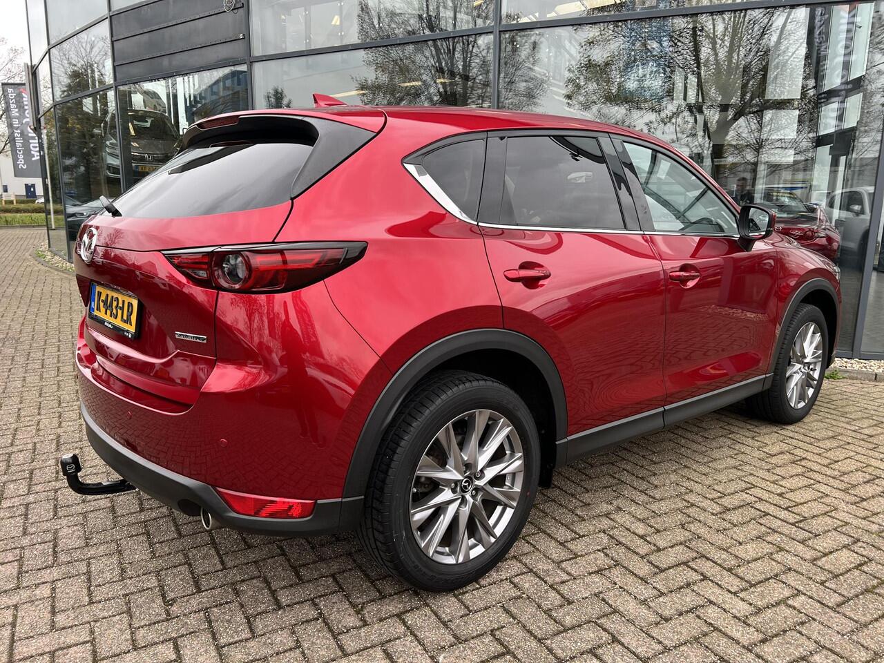 Mazda CX-5 2.0 SkyActiv-G 165 Luxury TREKHAAK | 360 CAMERA | LEDER | HEAD-UP | STOEL VERWARMING | STOEL VENTILATIE | NED. AUTO | DEALER ONDERHOUDEN | LAGE KM STAND 53.273