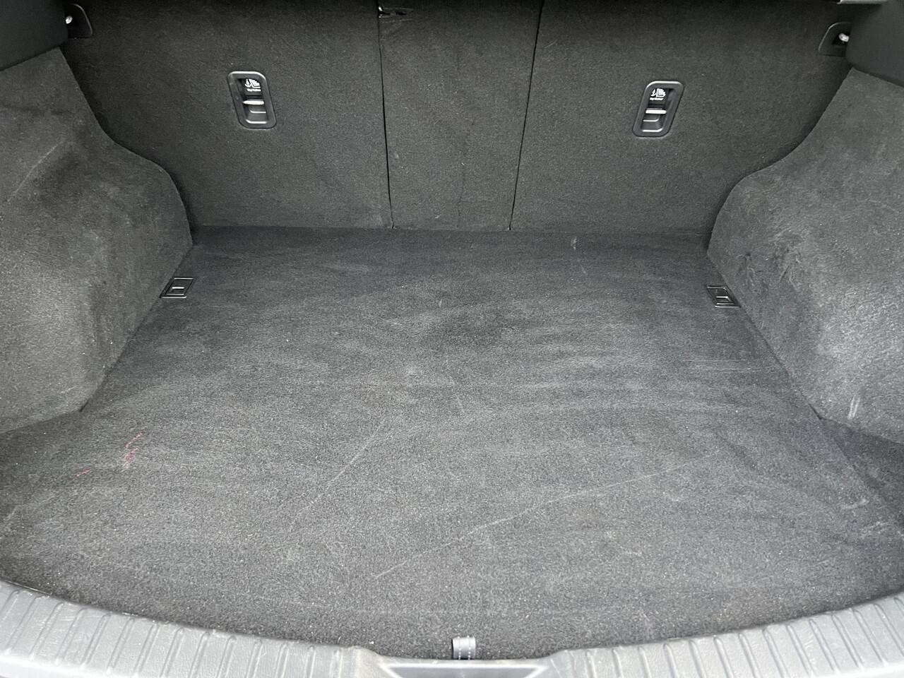 Mazda CX-5 2.0 SkyActiv-G 165 Comfort AUTOMAAT | TREKHAAK WEGKLAPBAAR | 19" VELGEN | APPLE CARPLAY | STUUR- en STOEL VERWARMING | ANDROID AUTO |