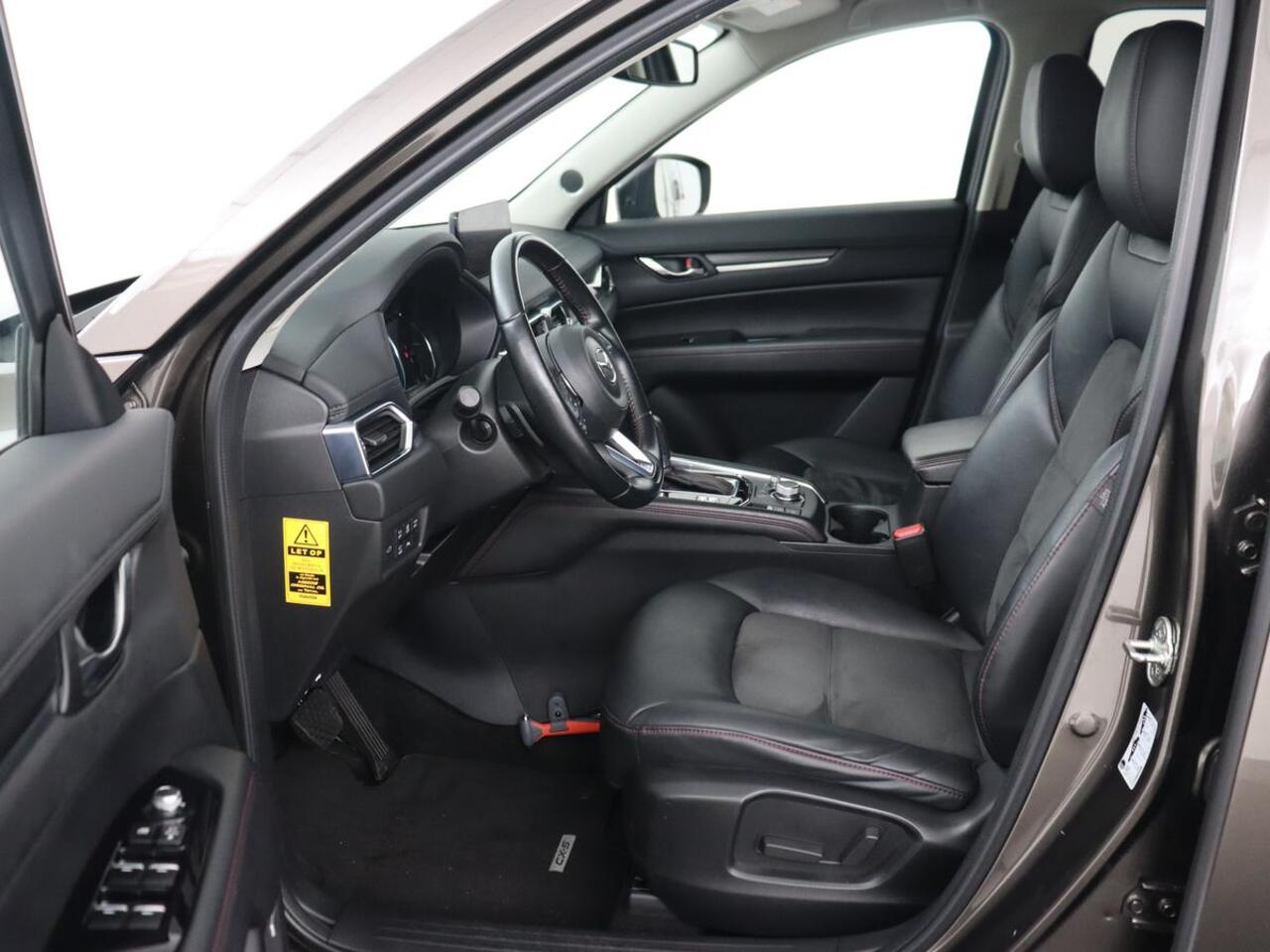 Mazda CX-5 2.0 SkyActiv-G 165 Sportive | Leder/Alcantara | Trekhaak | Head-Up | Adaptive cruise | 360 Camera | Stoel & stuurverwarming | Navigatie | Full LED | Keyless | Carplay | 19'' lichtmetalen velgen