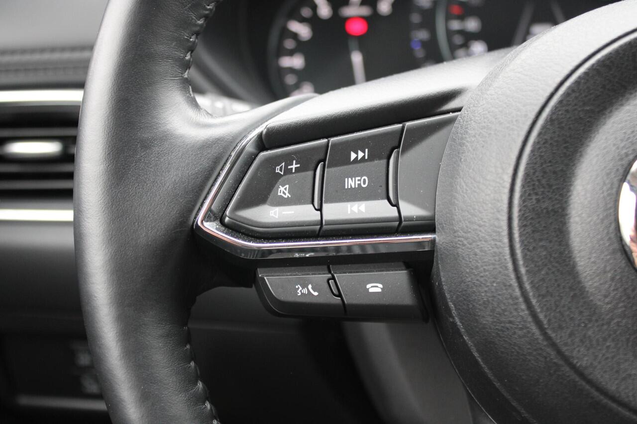 Mazda CX-5 2.0 SkyActiv-G 165 Advantage , Trekhaak, 360 Camera, HUD, Navi, Apple Carplay, LMV 19 Inch, Cruise, Stuur/Stoelverwarming