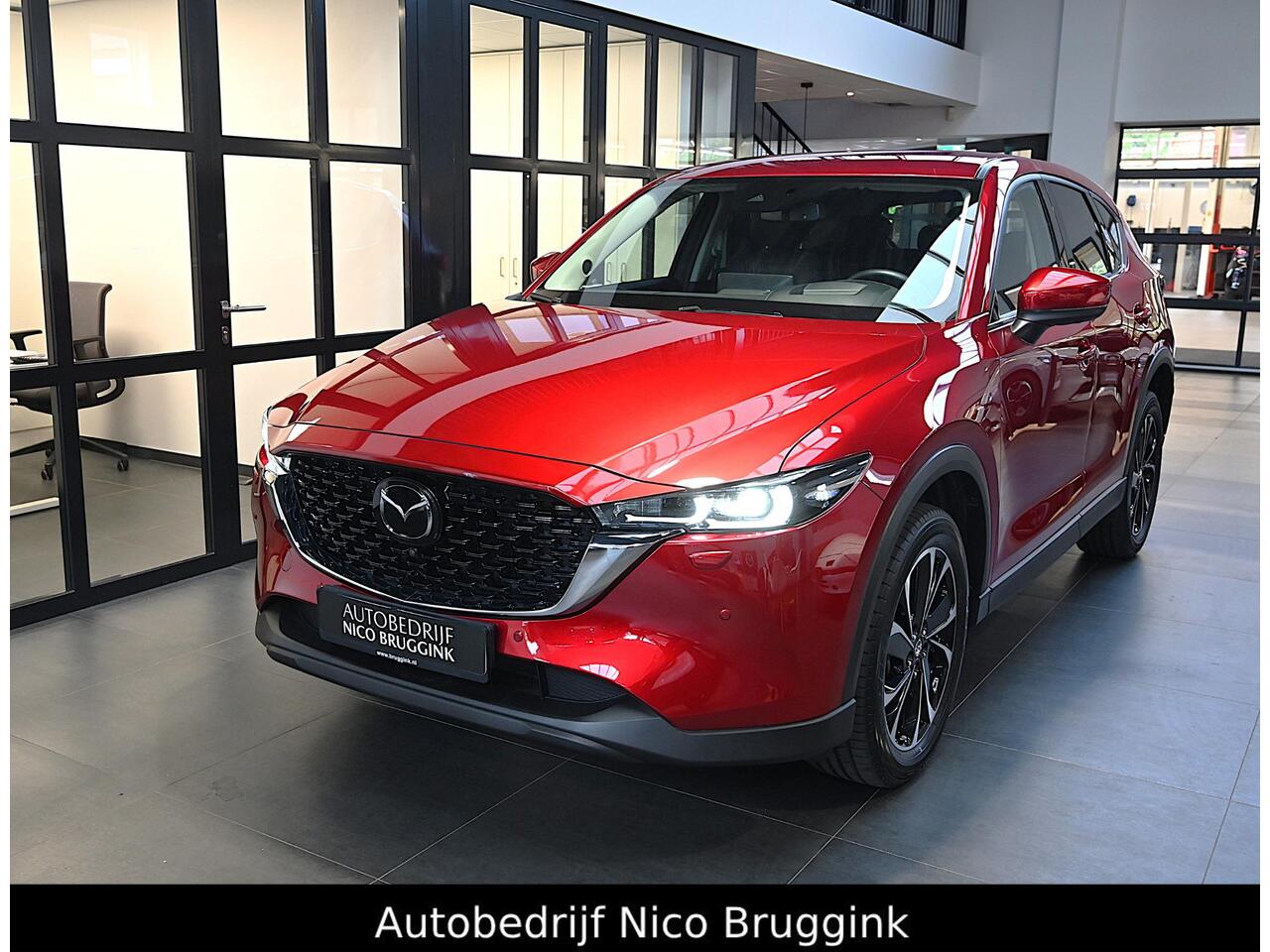Mazda CX-5 SkyActiv-G 194 automaat Luxury met zwart leer pakket *Trekhaak* *Dealeronderhouden* *All-in prijs*