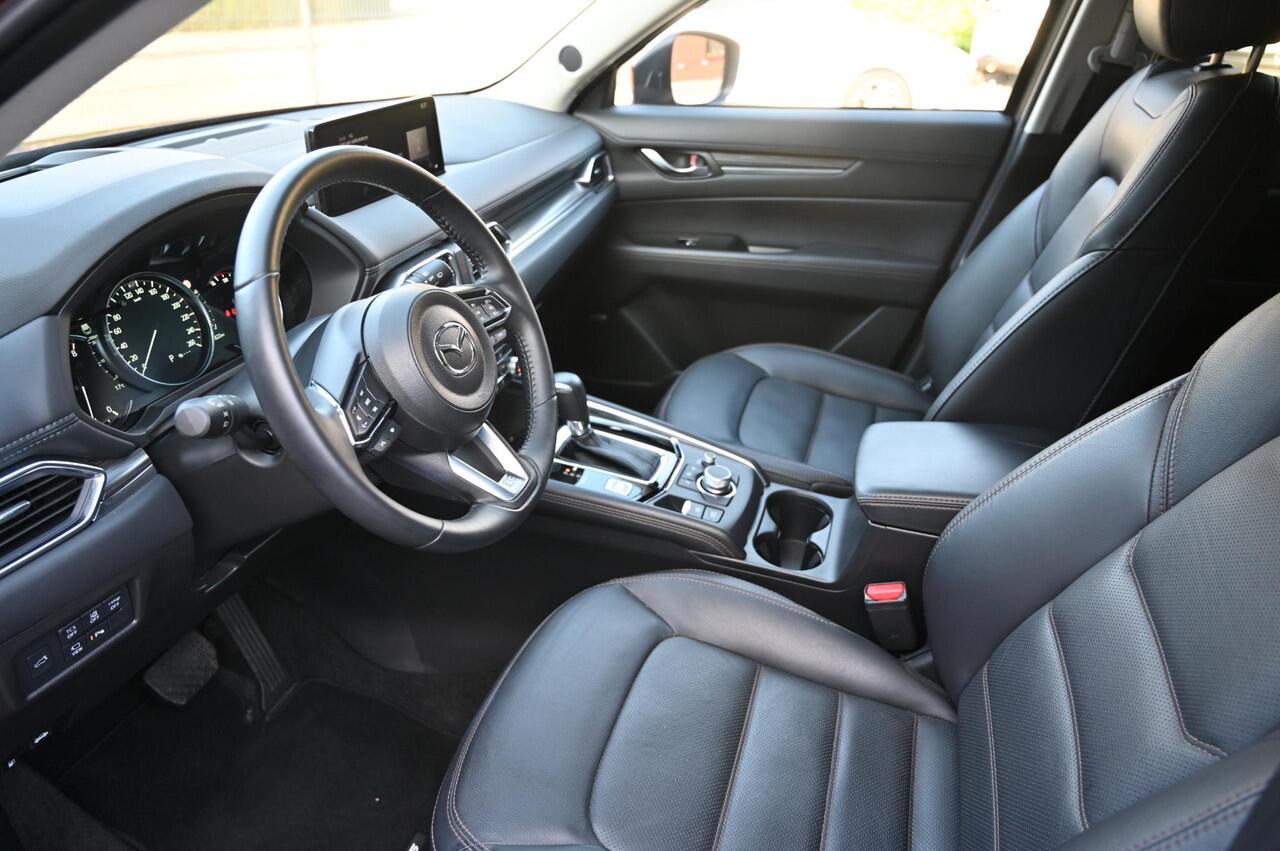Mazda CX-5 SkyActiv-G 194 automaat Luxury met zwart leer pakket *Trekhaak* *Dealeronderhouden* *All-in prijs*