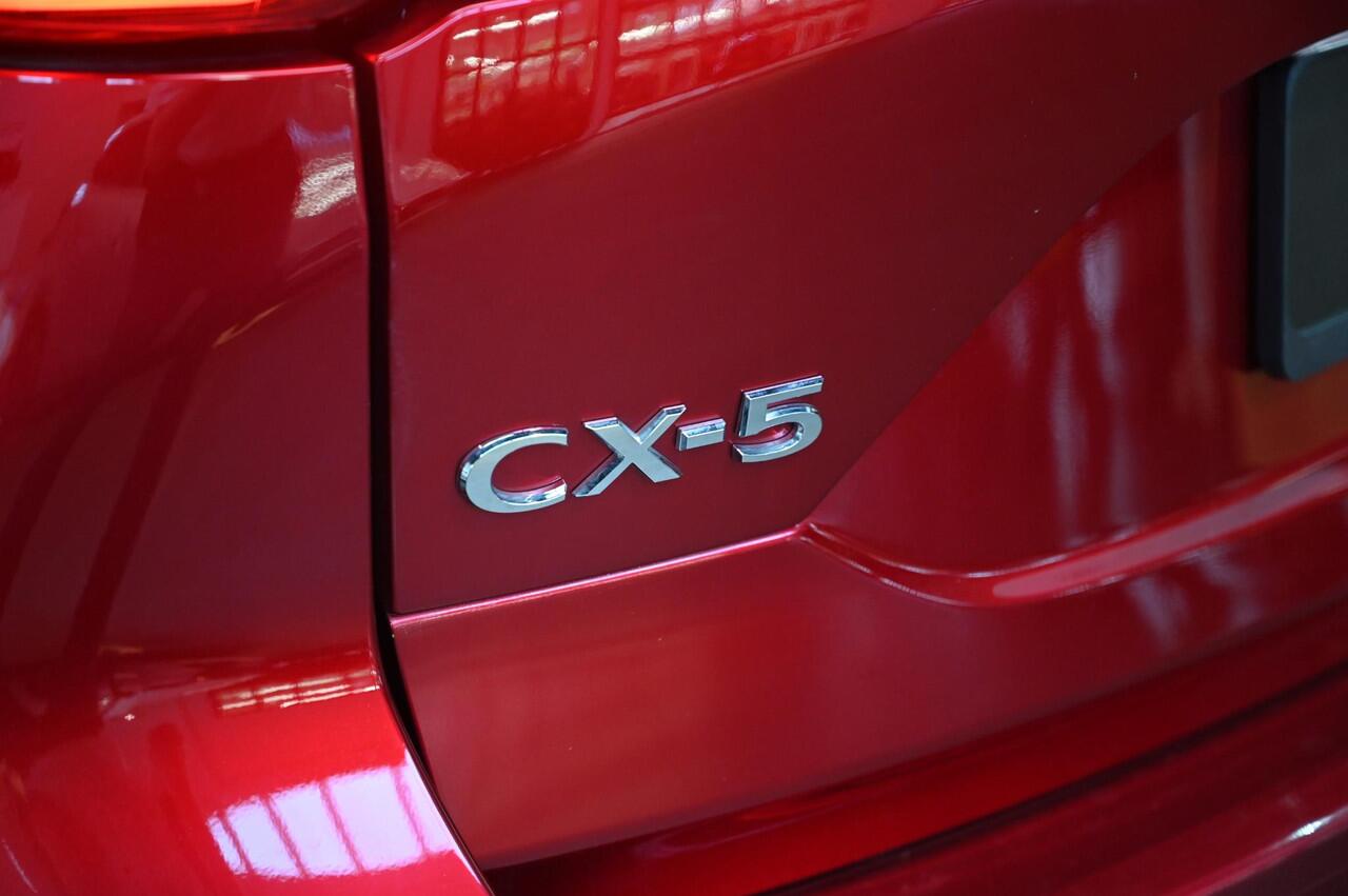 Mazda CX-5 SkyActiv-G 194 automaat Luxury met zwart leer pakket *Trekhaak* *Dealeronderhouden* *All-in prijs*