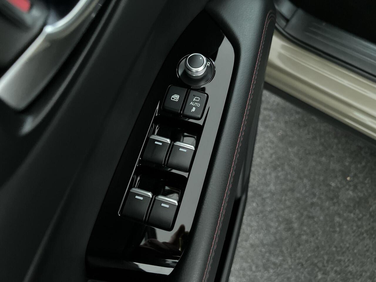 Mazda CX-5 2.0 e-SkyActiv-G M Hybrid 165 Homura | Rijklaar | Dealeronderhouden | HUD | ACC | 360 Camera | Leder | 19'' LM Velgen