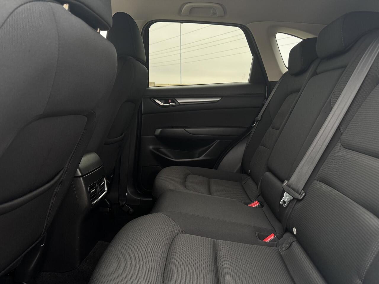 Mazda CX-5 2.0 e-SkyActiv-G M Hybrid 165 Advantage | Trekhaak | Stoel/stuurverwarming | Head-up display | Dodehoeksensor | 360* Camera | Keyless entry+start | DAB-ontvanger | Grootlichtassistent |