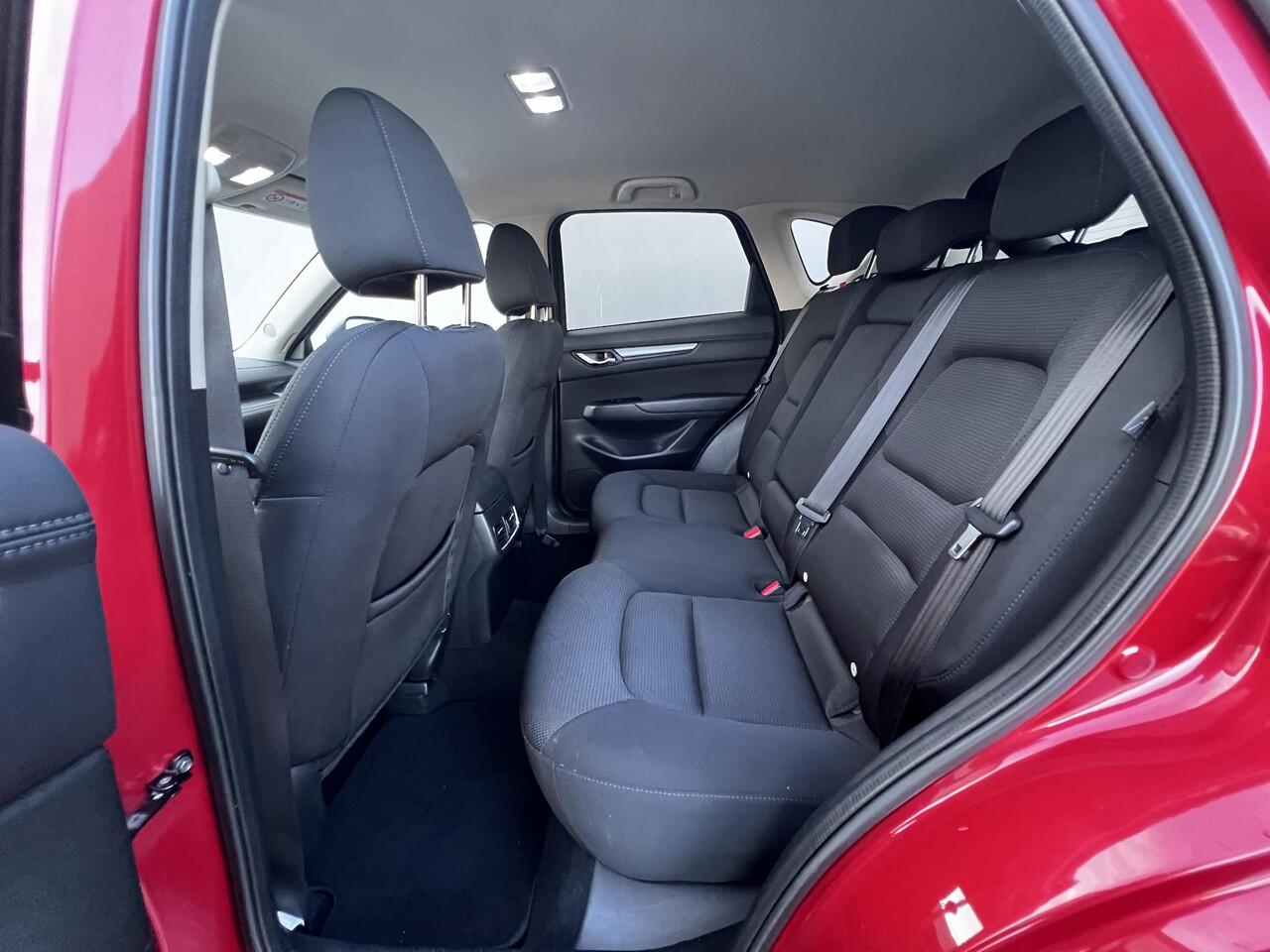 Mazda CX-5 2.0 e-SkyActiv-G M Hybrid 165 Advantage / Fabrieksgarantie tot 07-2026 / Trekhaak (2000KG) / Navigatie / Camera 360° / HUD / Elektrische klep / Apple Carplay Android / 19" wielen + All Season banden /