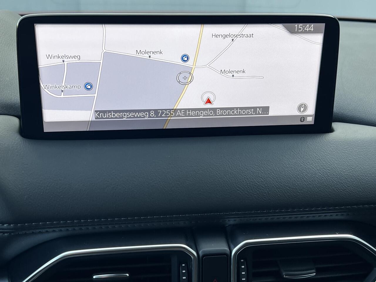 Mazda CX-5 2.0 e-SkyActiv-G M Hybrid 165 Advantage / Fabrieksgarantie tot 07-2026 / Trekhaak (2000KG) / Navigatie / Camera 360° / HUD / Elektrische klep / Apple Carplay Android / 19" wielen + All Season banden /