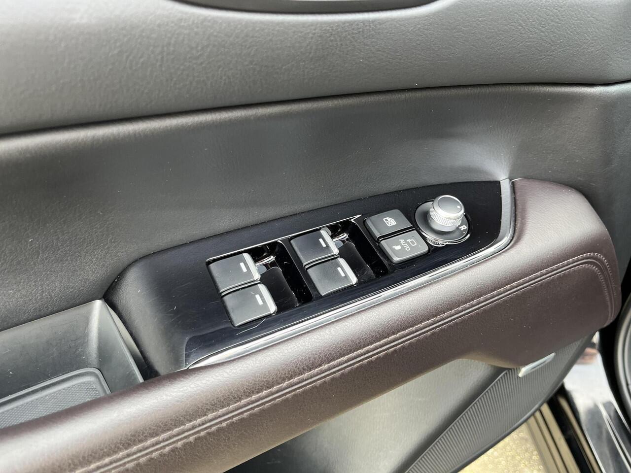 Mazda CX-5 2.0 e-SkyActiv-G M Hybrid 165 Takumi Bose® premium-audiosysteem | Radar-cruise | LED |