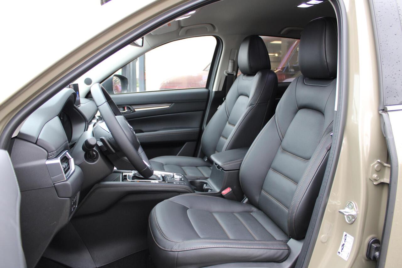 Mazda CX-5 2.0 e-SkyActiv-G M Hybrid 165 Exclusive-Line , Demovoordeel ¤ 8.890-, Leder Pack, Adap.Cruise, Navi, Apple Carplay, 360 Camera, PDC, HUD, Stoelverwarming/ventilatie, 19" LMV