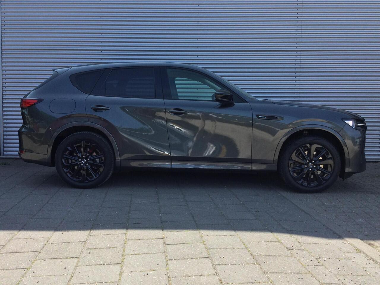 Mazda CX-60 2.5 e-SkyActiv PHEV Homura + CS pack | Fabrieksgarantie 09/2028 |