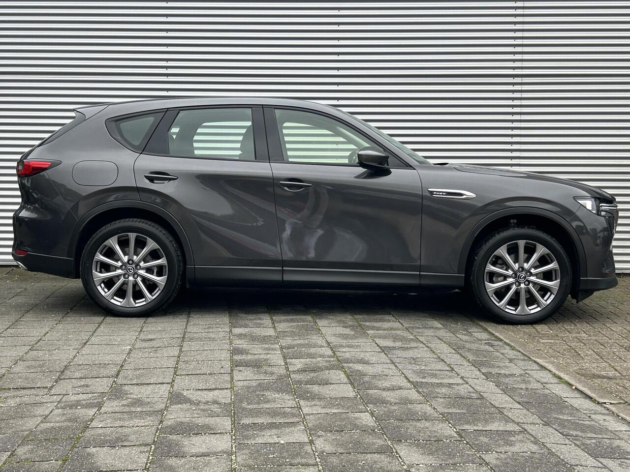 Mazda CX-60 2.5 e-SkyActiv PHEV Exclusive-Line | Trekhaak | Camera | Dealer onderhouden |