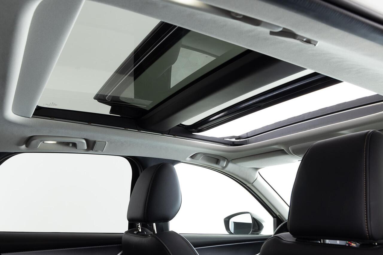 Mazda CX-60 2.5 e-SkyActiv PHEV Homura WEGKLAPBARE TREKHAAK | CONVENIENCE PACK | DRIVER ASSISTANCE PACK | PANORAMA PACK | NED.AUTO | fabrieksGARANTIE t/m 2028 !