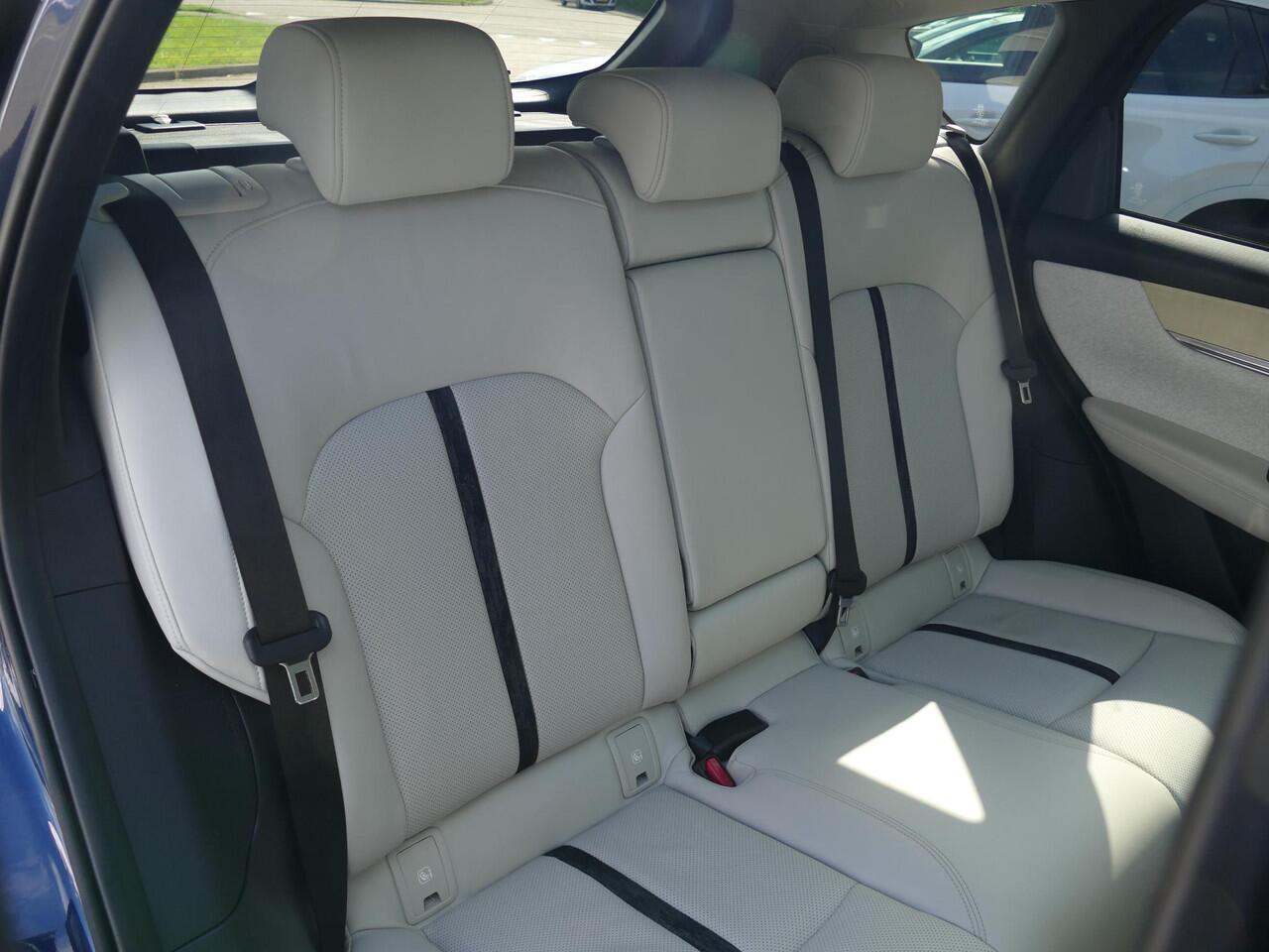 Mazda CX-60 2.5 e-SkyActiv PHEV Takumi | Trekhaak | FULL OPTION | RIJKLAARPRIJS!