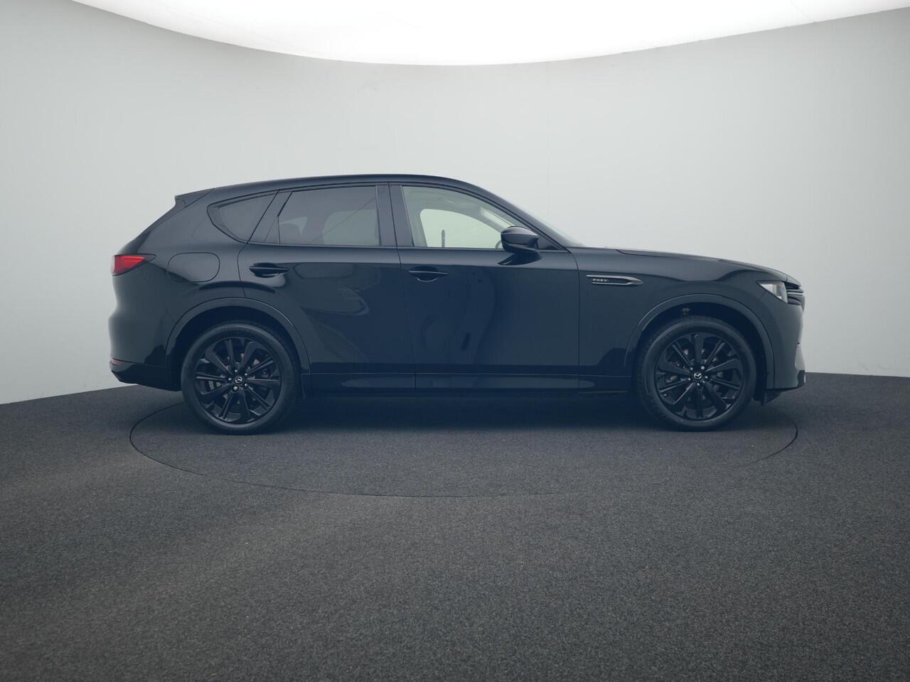 Mazda CX-60 2.5 E-SKYACTIV PHEV Homura 4WD automaat | Panorama Pack | Convenience & Sound Pack | Driver Assistance Pack met wegklapbare trekhaak en Klasse III alarmsysteem : dealer onderhouden