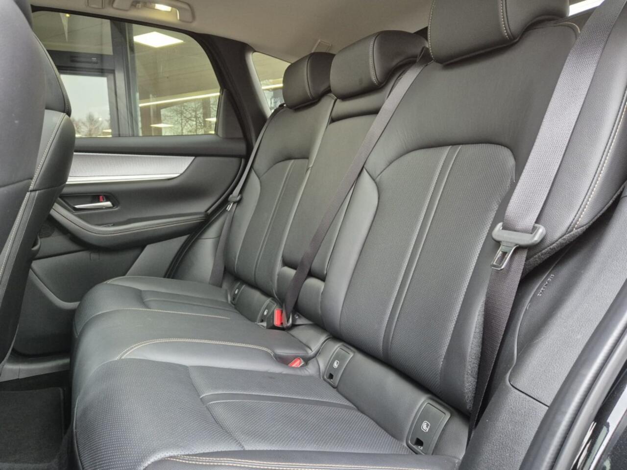 Mazda CX-60 E-SKYACTIV-G PHEV 327 8AT AWD HOMURA / DA en CS en P-Pack / Trekhaak