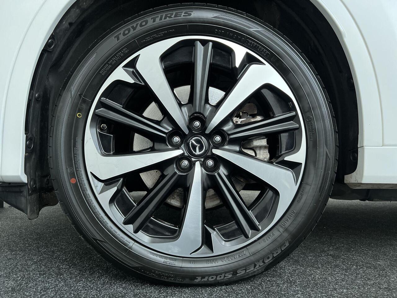 Mazda CX-60 2.5 e-SkyActiv PHEV Takumi | Rijklaar | Alle Pakketten | Trekhaak | Dealer onderhouden