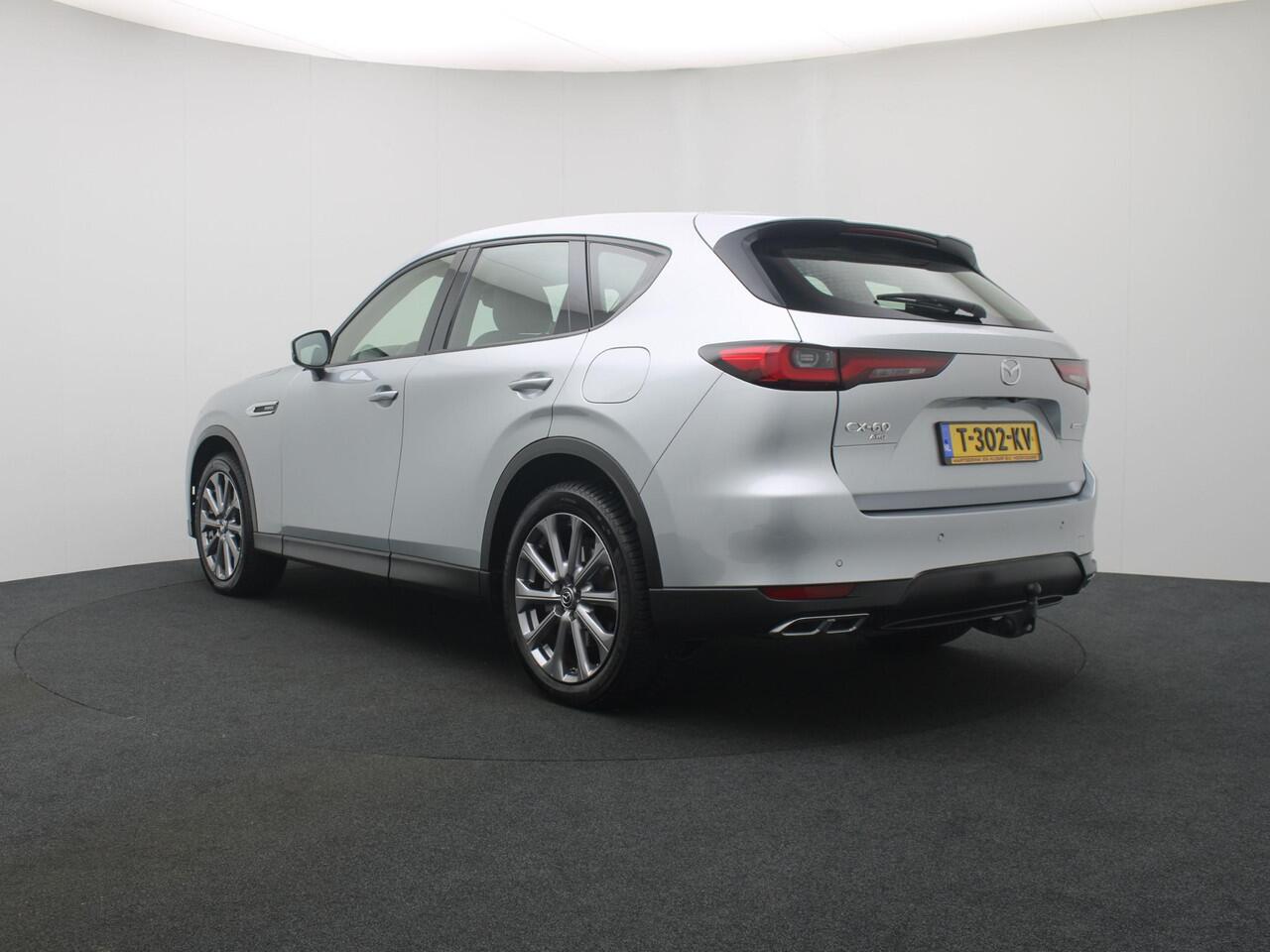 Mazda CX-60 2.5 E-SKYACTIV PHEV Exclusive-Line 4WD automaat | Panorama Pack | Comfort Pack met wegklapbare trekhaak en all-weather banden : dealer onderhouden