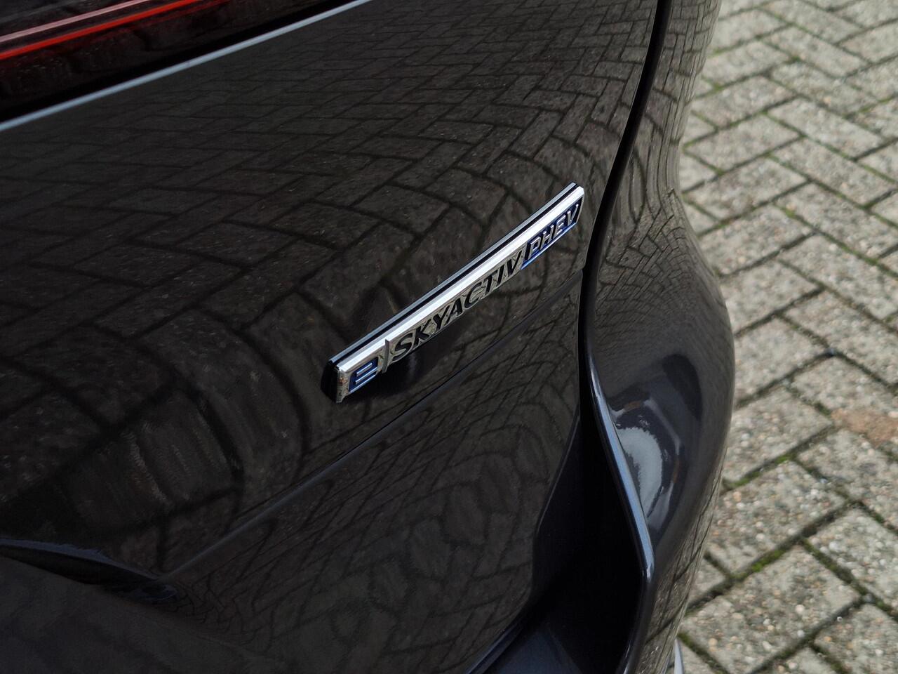 Mazda CX-60 2.5 e-SkyActiv PHEV Homura | Apple Carplay/Android Auto | Stoel/stuurverwarming | Cruise Control Adaptief | Climate Control | Parkeersensoren | Parkeercamera | Panoramadak |