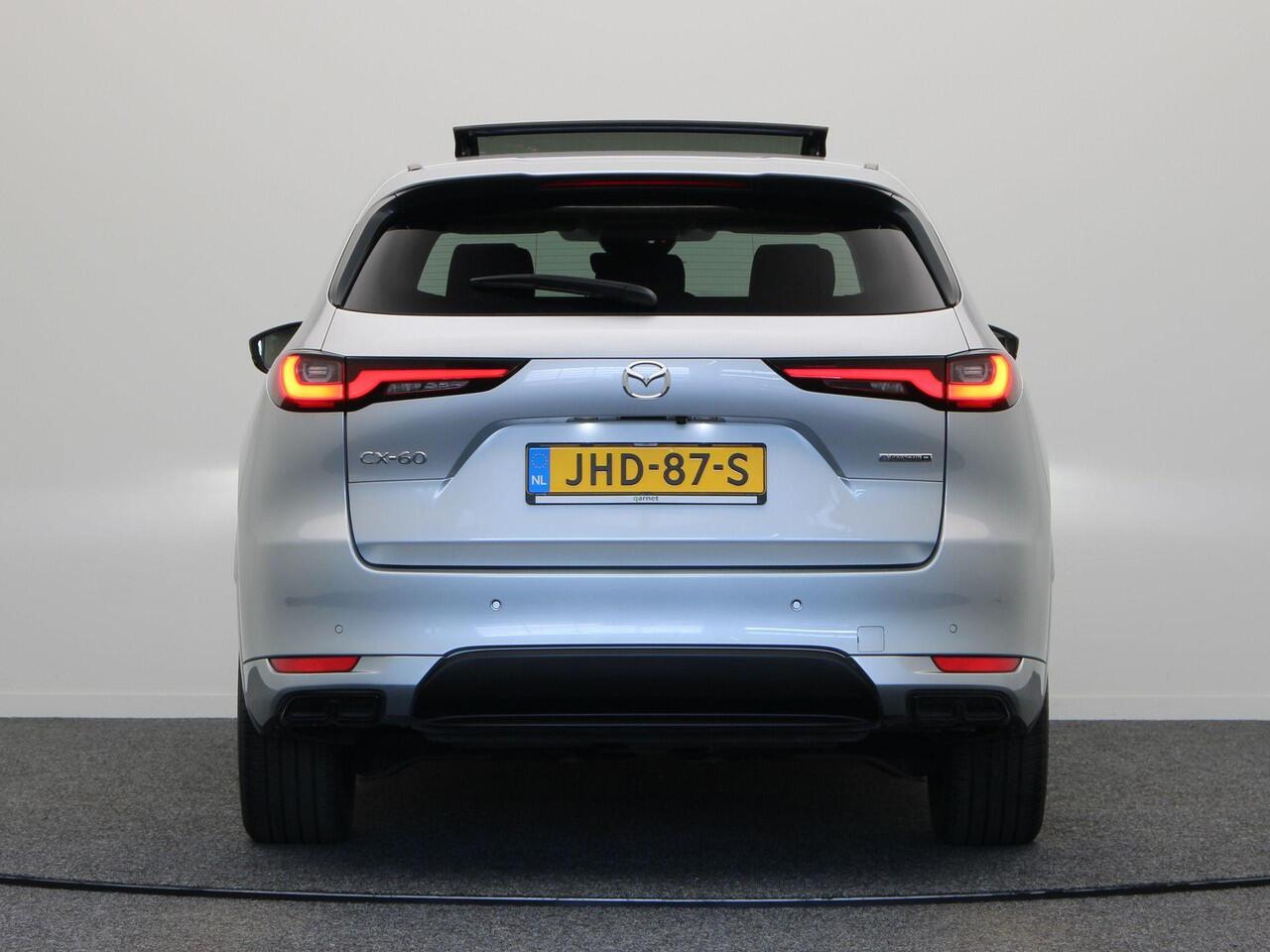 Mazda CX-60 3.3 e-SkyActiv Homura | Panoramadak | Trekgewicht 2500kg | Stoelverwarming | Stoelventilatie | Bose Audio |