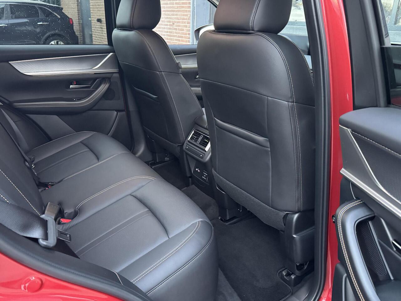 Mazda CX-60 2.5 E-SKYACTIV PHEV HOMURA I AUTOMAAT I APPLE CARPLAY I LEDER I BTW I STOELVERWARMING