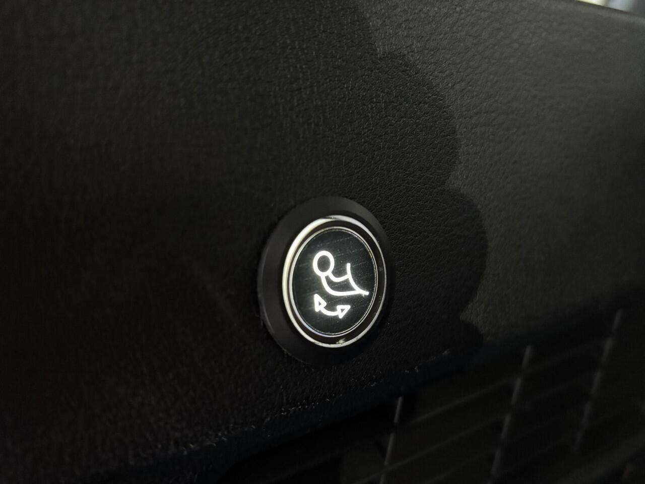 Mazda CX-60 2.5 e-SkyActiv PHEV Homura NL-Auto, 1e Eig. Dealer Ondh., Pano.Dak., Navigatie, Apple Carplay/ Android Auto, Trekhaak, Electr. A.Klep, Cruise Controle, Leer, Stoel verw.