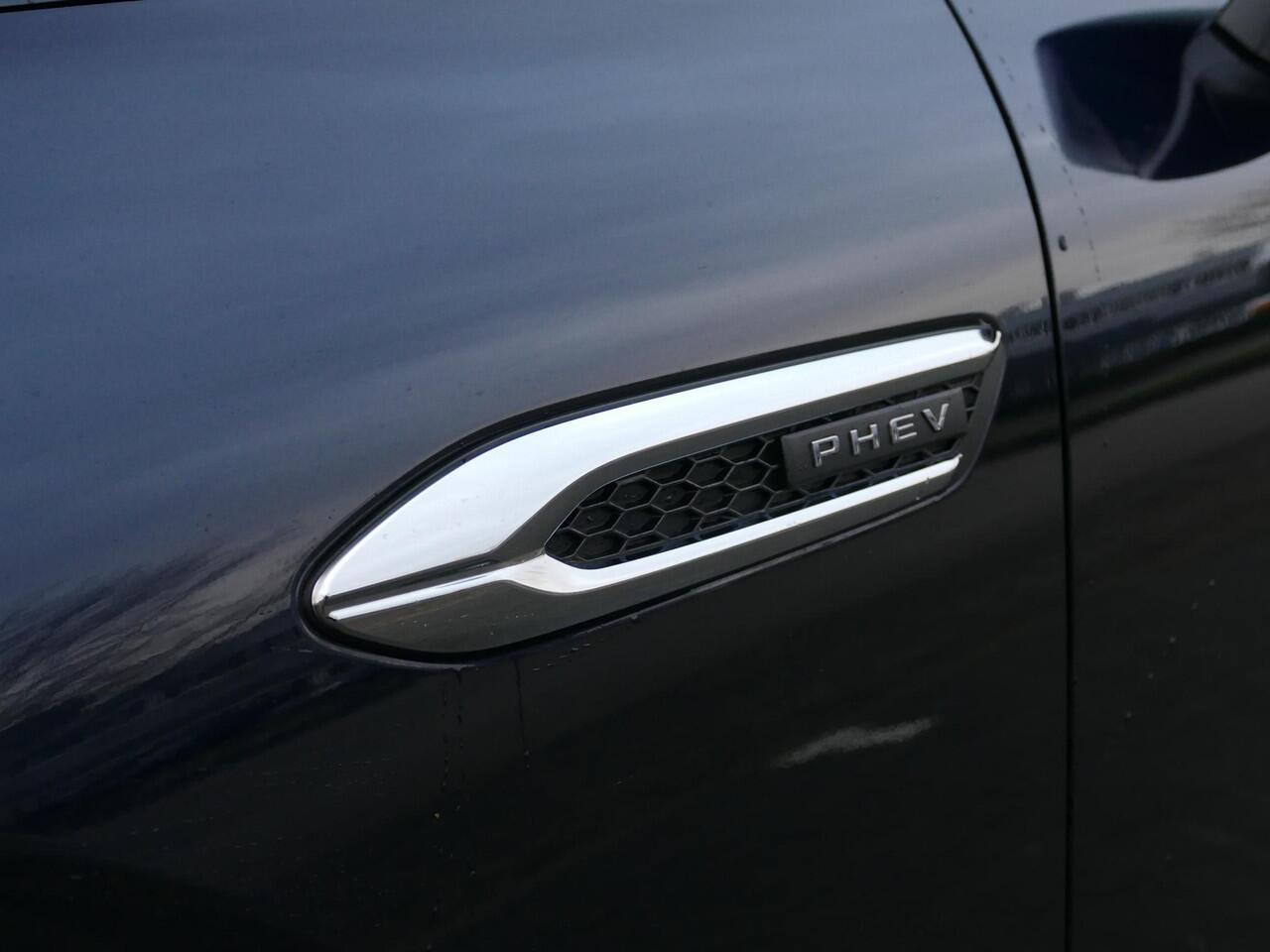 Mazda CX-60 2.5 e-SkyActiv PHEV Exclusive-Line | Schuif/kanteldak | Trekhaak | Comfort Pack | RIJKLAARPRIJS!