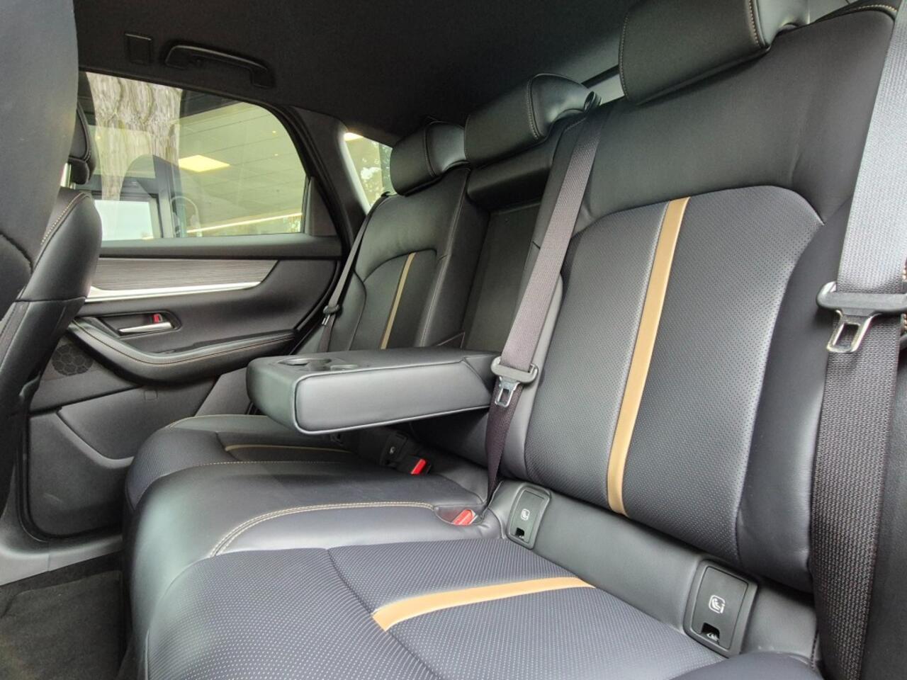 Mazda CX-60 E- SKYACTIV-G PHEV 327 8AT AWD HOMURA PLUS DEMO