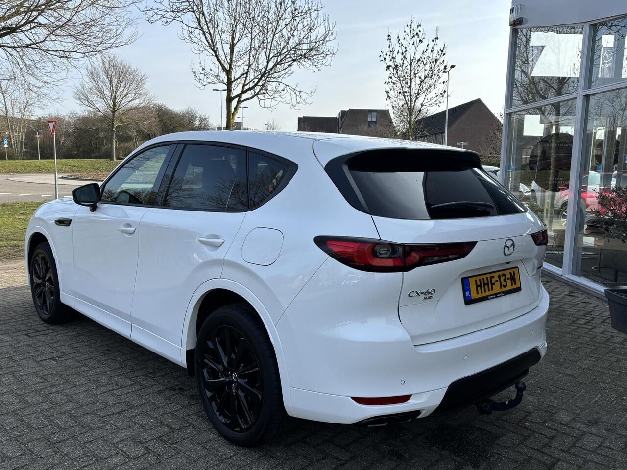 Mazda CX-60 2.5 e-SkyActiv PHEV Homura NL-Auto, 1e Eig.,Trekhaak, Navigatie, Apple Carplay / Android Auto, Getint glas achter, A. Rij-Camera, Cruise control ad. Leer, Head-up, Stoelverw.+ geheugen, Stuurverw.