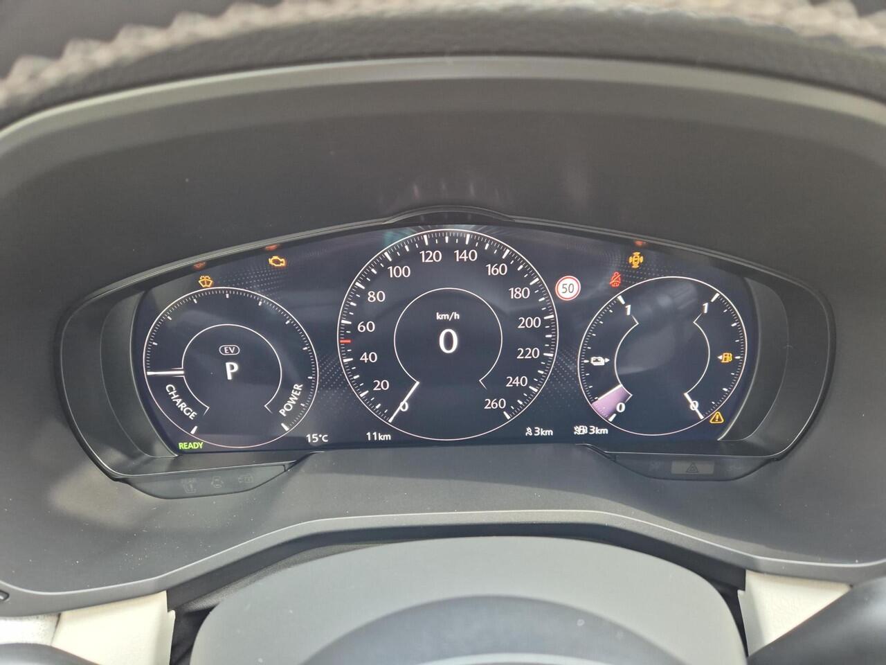 Mazda CX-80 2.5 e-SkyActiv PHEV Takumi Plus | 6 persoons | Panoramadak | 360 Camera | Adaptieve cruise control | Bose | 7 Persoons |