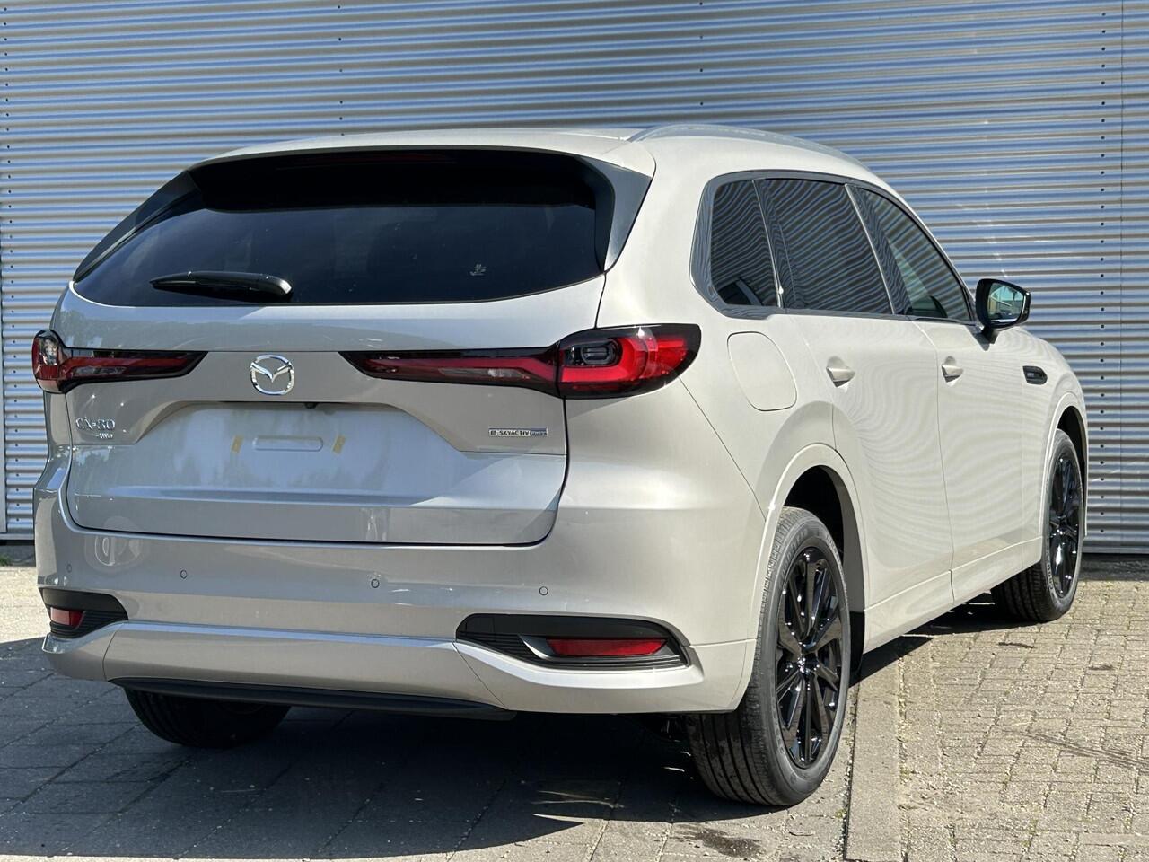 Mazda CX-80 2.5 e-SkyActiv PHEV Homura Plus ¤ 3.550,- VOORRAADKORTING