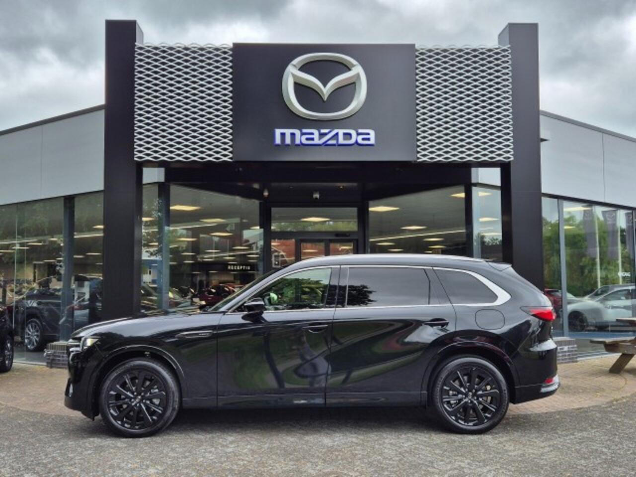 Mazda CX-80 E- SKYACTIV- G PHEV 327 8AT HOMURA PLUS 6P / CAPTAIN SEAT PACK