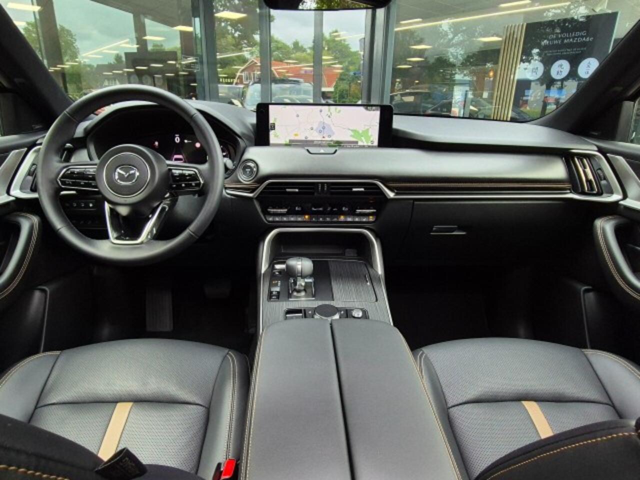 Mazda CX-80 E- SKYACTIV- G PHEV 327 8AT HOMURA PLUS 6P / CAPTAIN SEAT PACK