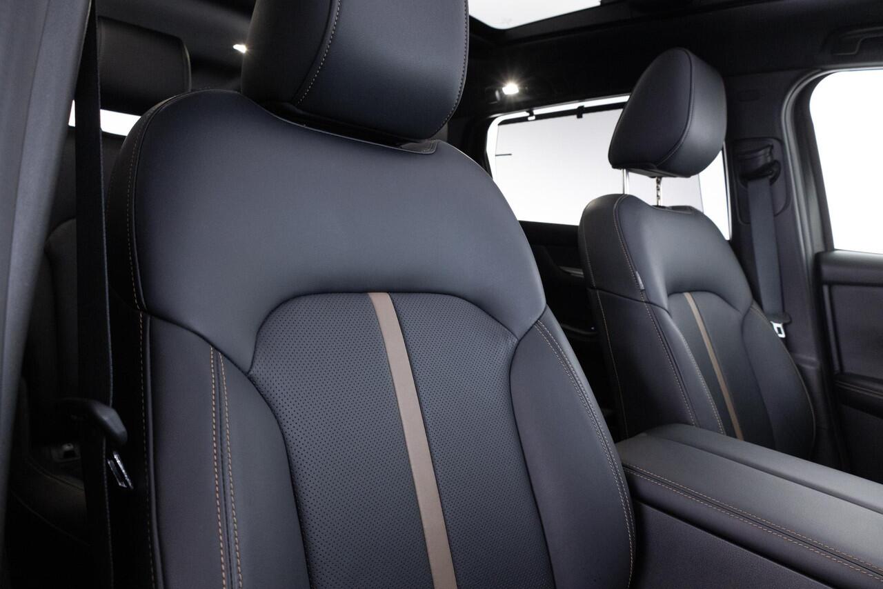 Mazda CX-80 2.5 e-SkyActiv PHEV Homura Plus 6p. 327 PK | AUTOMAAT | AWD | APPLE CARPLAY | 20 INCH | LEDER | 360 CAMERA | PANORAMADAK | DEMO | * 6 JAAR FABRIEKSGARANTIE |