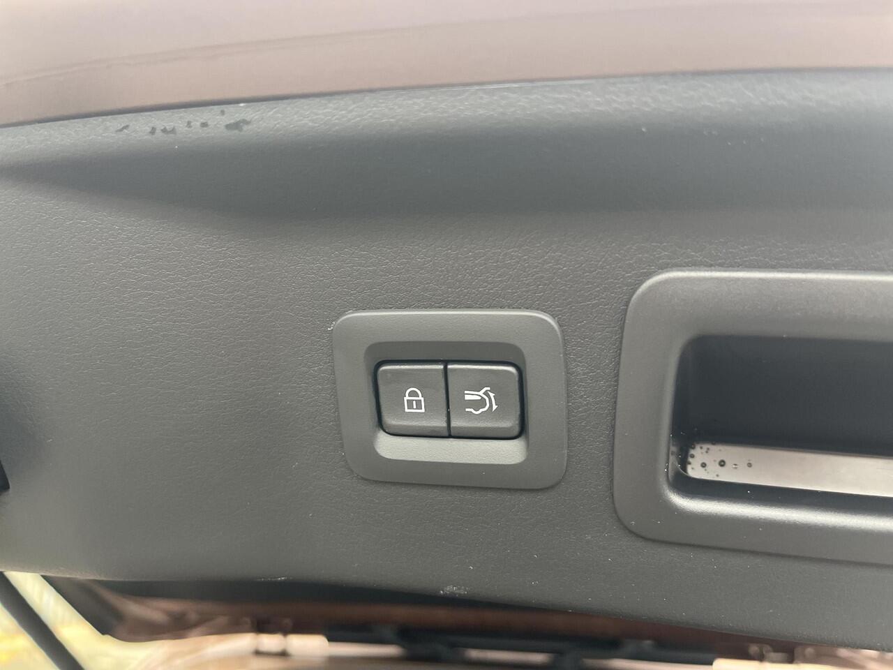 Mazda CX-80 2.5 e-SkyActiv PHEV Homura Plus 6p. | Panoramdak | Bose-premium | Plug-in Hybrid |