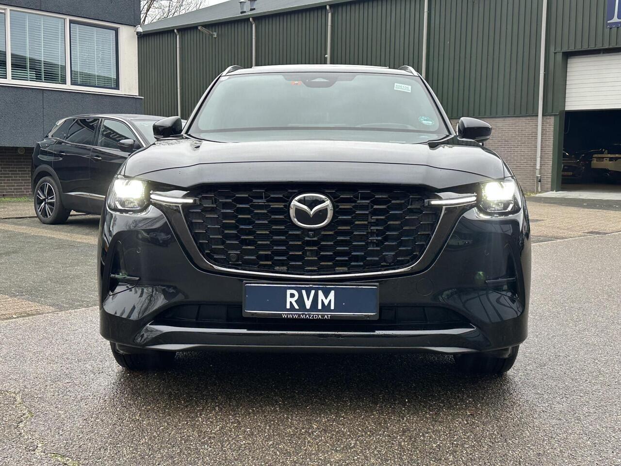 Mazda CX-80 2.5 e-SkyActiv PHEV Homura Plus VAN: ¤59.900,- VOOR: ¤55.877,- UW EINDEJAARSVOORDEEL: ¤4.023,- 3 FASE | MEGA VOL! | 7 PERSOONS | 6jr fabrieks garantie!
